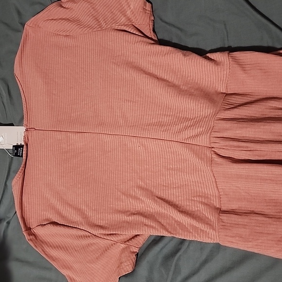 Women's Pink Jumpsuit - Picture 5 of 5